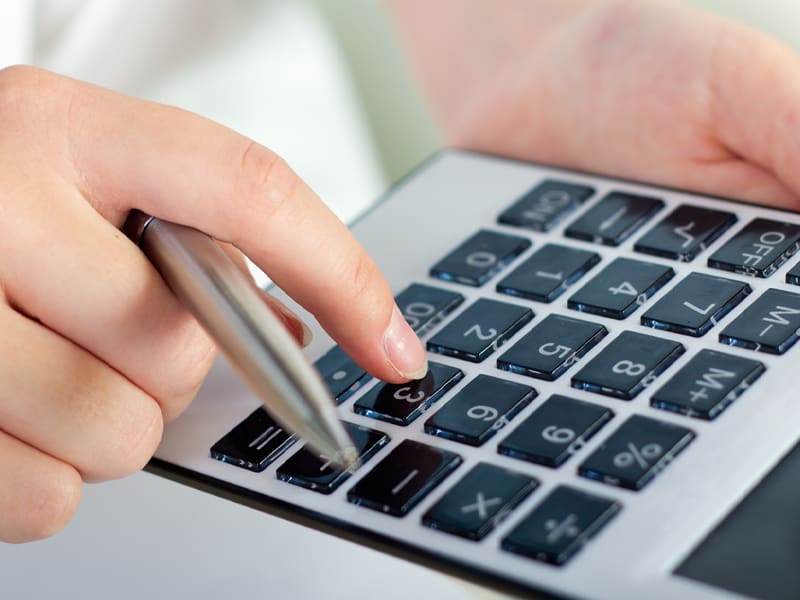 Online kalkulačka pro výpočet exekučních srážek ze mzdy