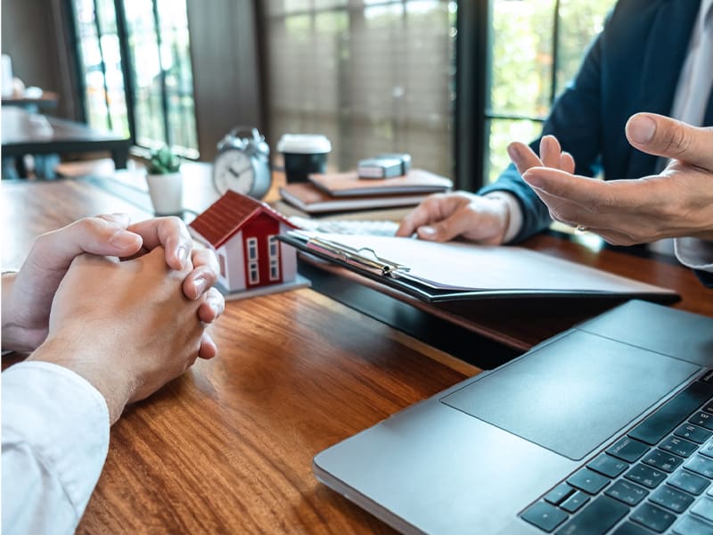 Půjčka pro podnikatele, živnostníky a OSVČ se zástavou nemovitostí až na 20 let.